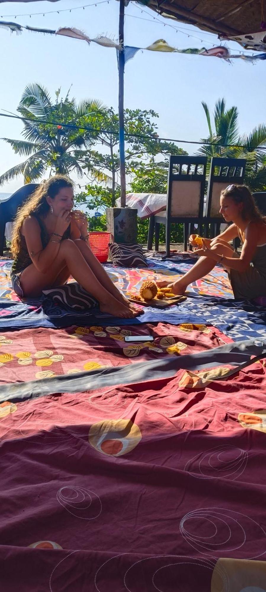 Peace And Love Beach Homestay Alappuzha Exteriör bild